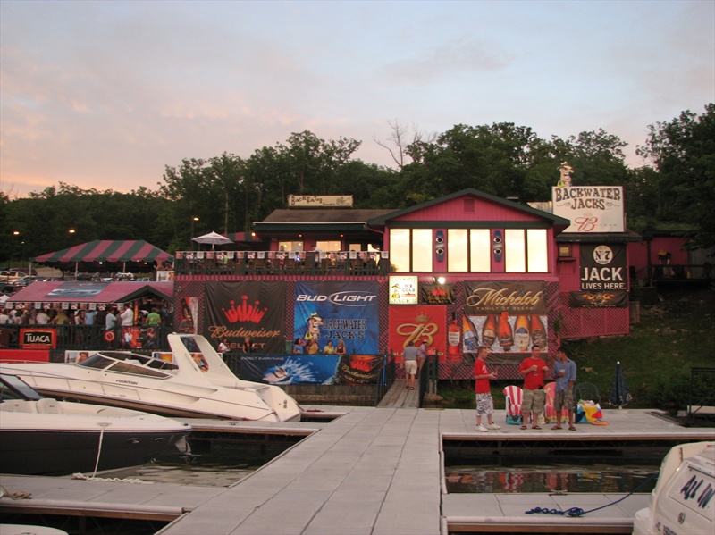Osage Beach Linn CreekGrand Glaize Mem. Airport (OSB)